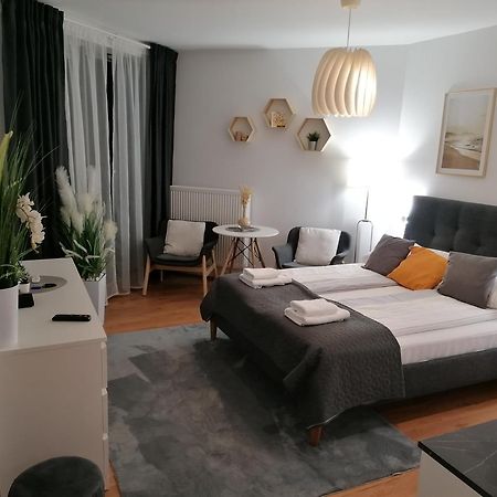 Pinea Apartament Z Widokiem Na Morze Z Basenem I Spa Przy Plazy Pobierowo Exteriör bild